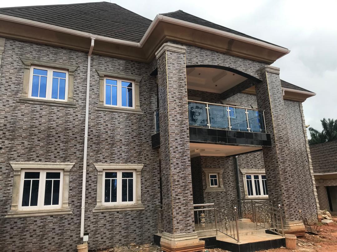 Construction 6 bedroom duplex Anambra state